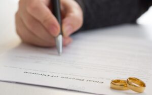 ترجمة شهادة الطلاق